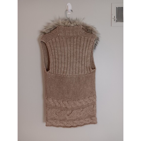 Loft Knit Sweater Vest Faux Fur Collar Tan Boho Vegan Sz Small - Picture 4 of 4
